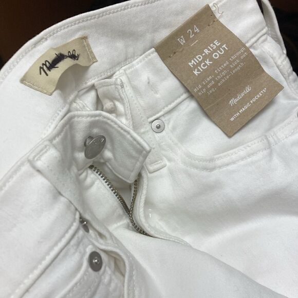 Madewell Kick Out Crop Jeans - Picture 5 of 6